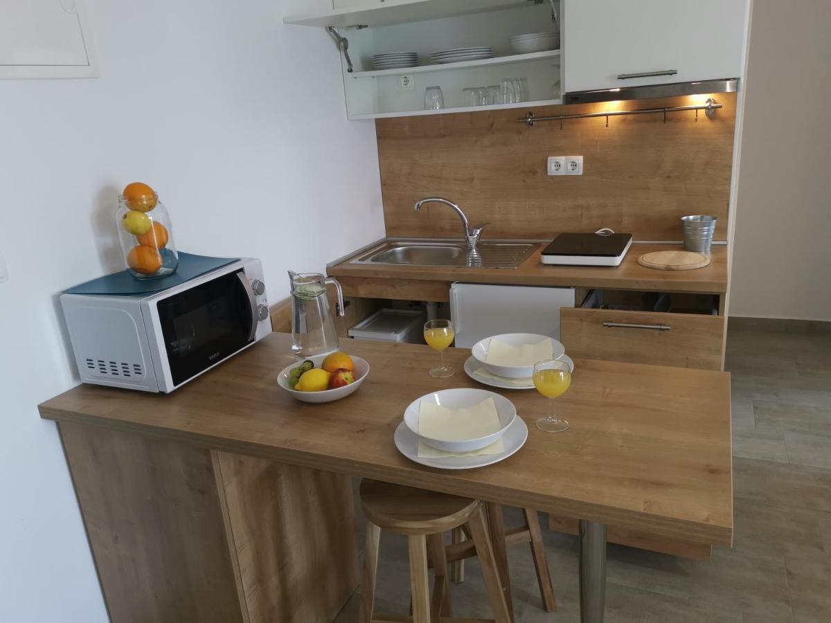 Apartments Zina Локва-Рогозница Экстерьер фото